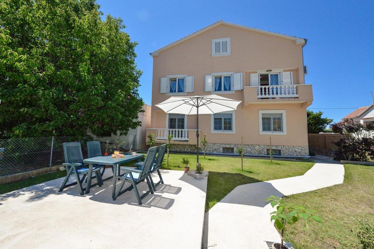 Sreca Apartment Near Beach With Bbq Bibinje Eksteriør billede